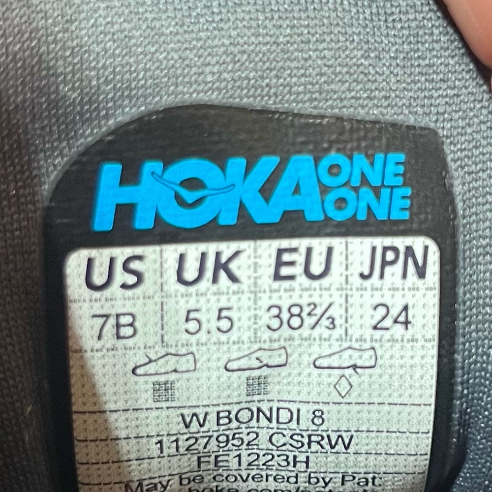 HOKA Women's Bondi 8 Running Shoes Size 7 - Picture 14 of 14